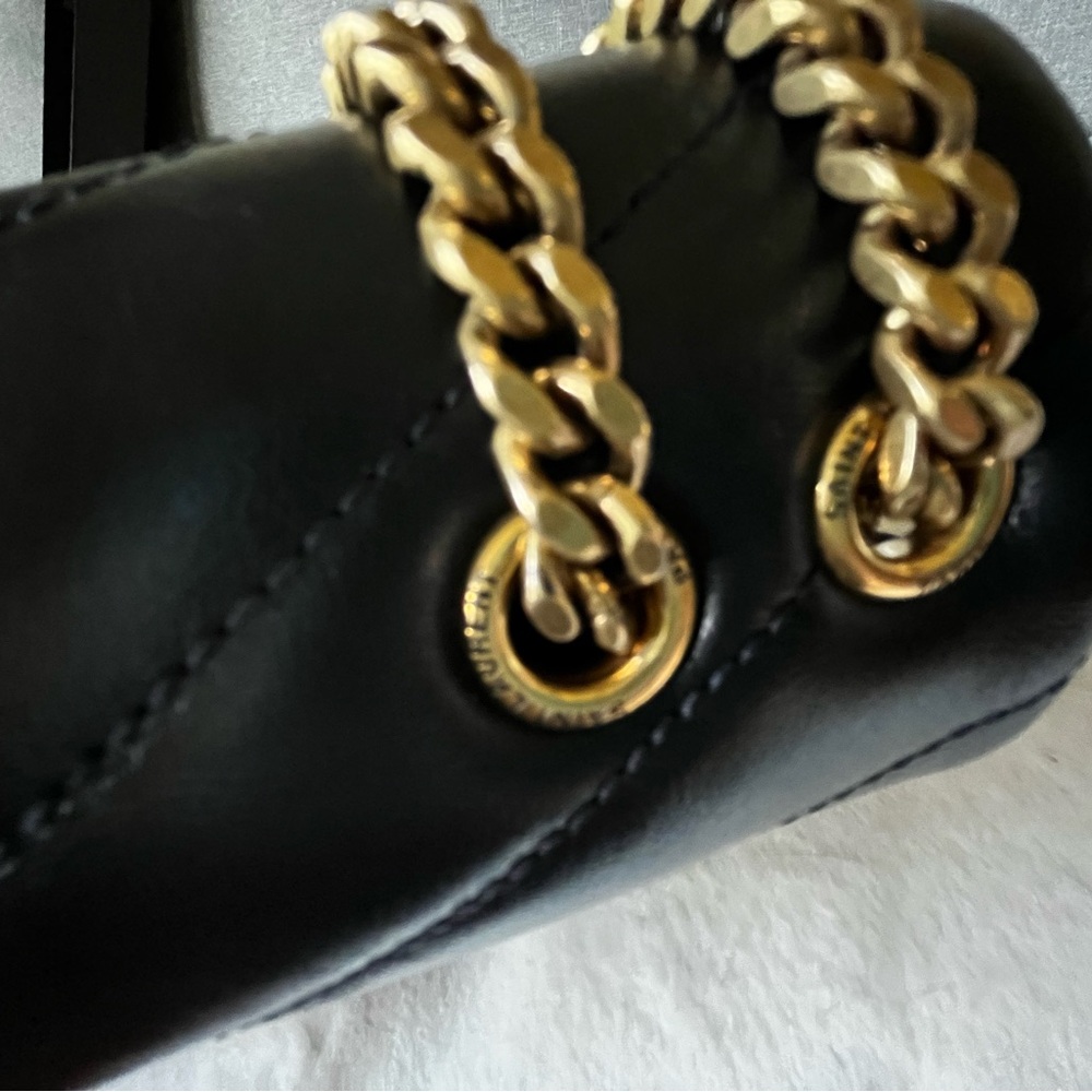 YSL Saint Laurent SMALL Lou Lou black leather with good hardware - Picture 9 of 14